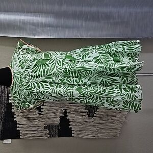 Green parrots and floral print size small Uncle Frank dress